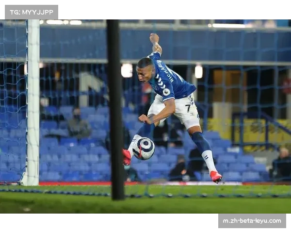 维拉定位球取胜法宝解析 本赛季通过定位球攻入11球联赛第一