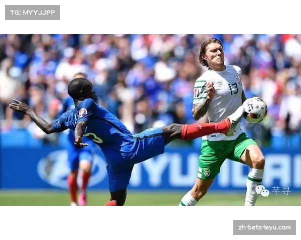 里尔中场形成拦截屏障，切断对手传球路线效果显著